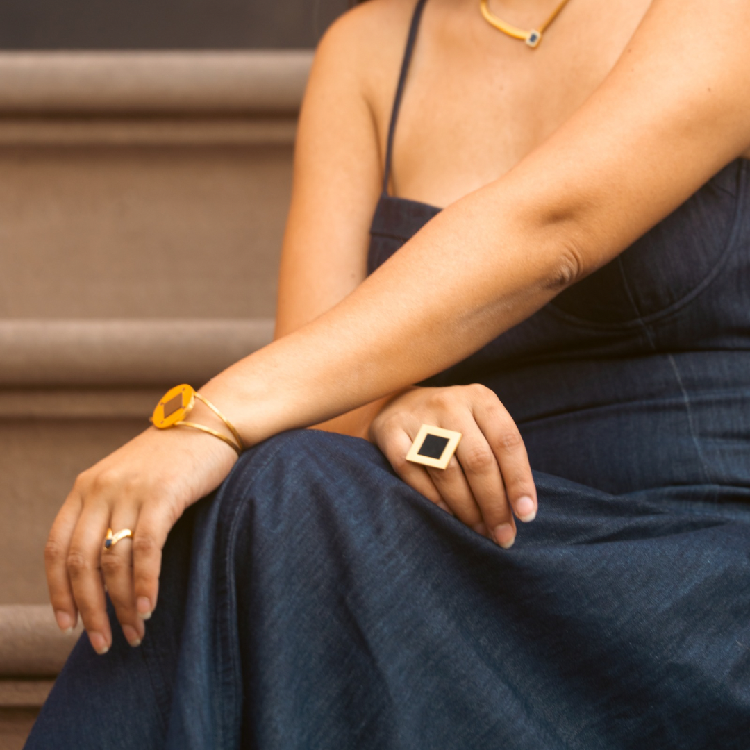 Eclipse Black Onyx Gold Ring