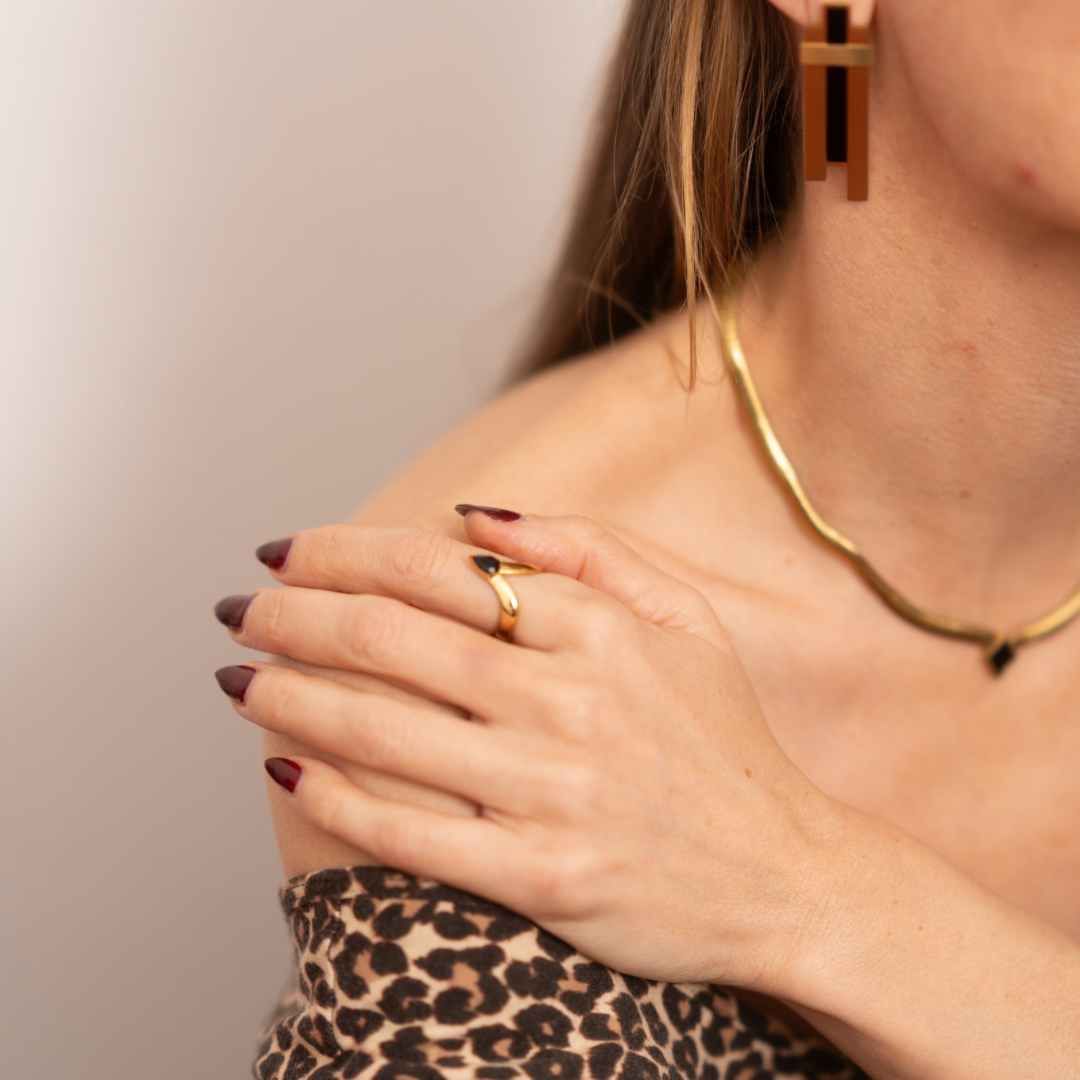 Luna Black Onyx Gold Necklace