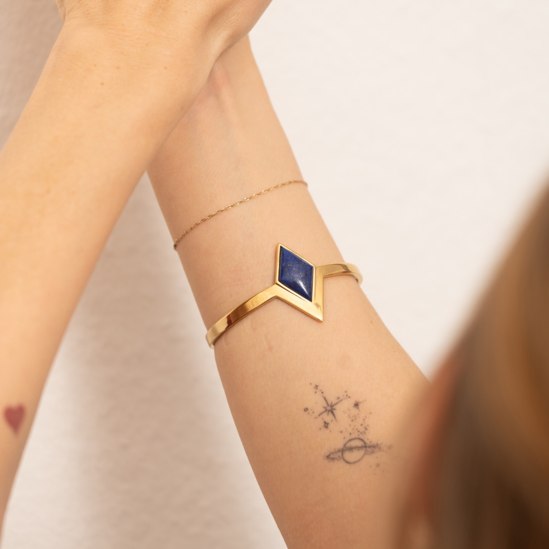Stardust Lapis Lazuli Gold Bracelet