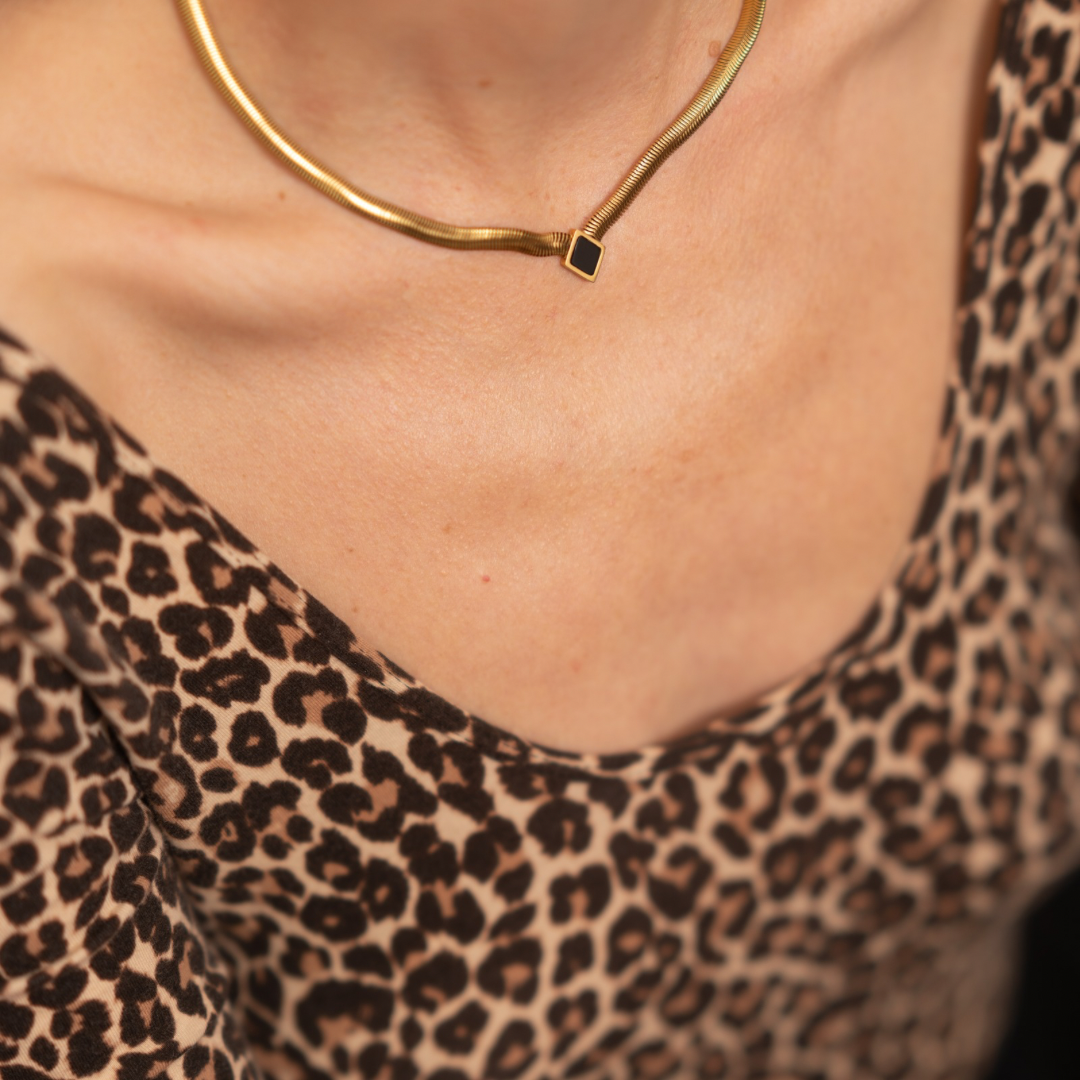 Luna Black Onyx Gold Necklace