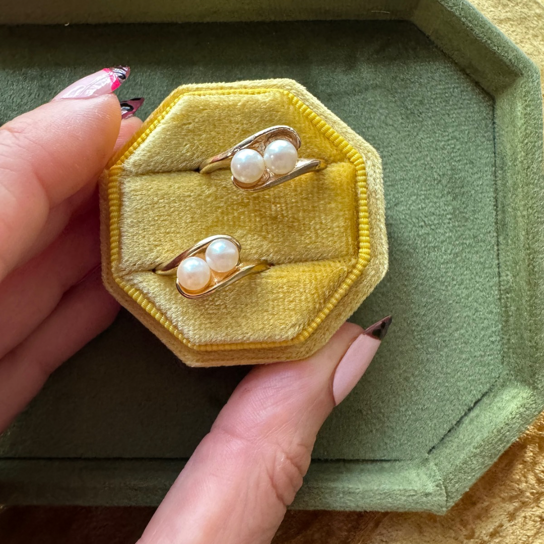 Vintage Two Pearls Ring
