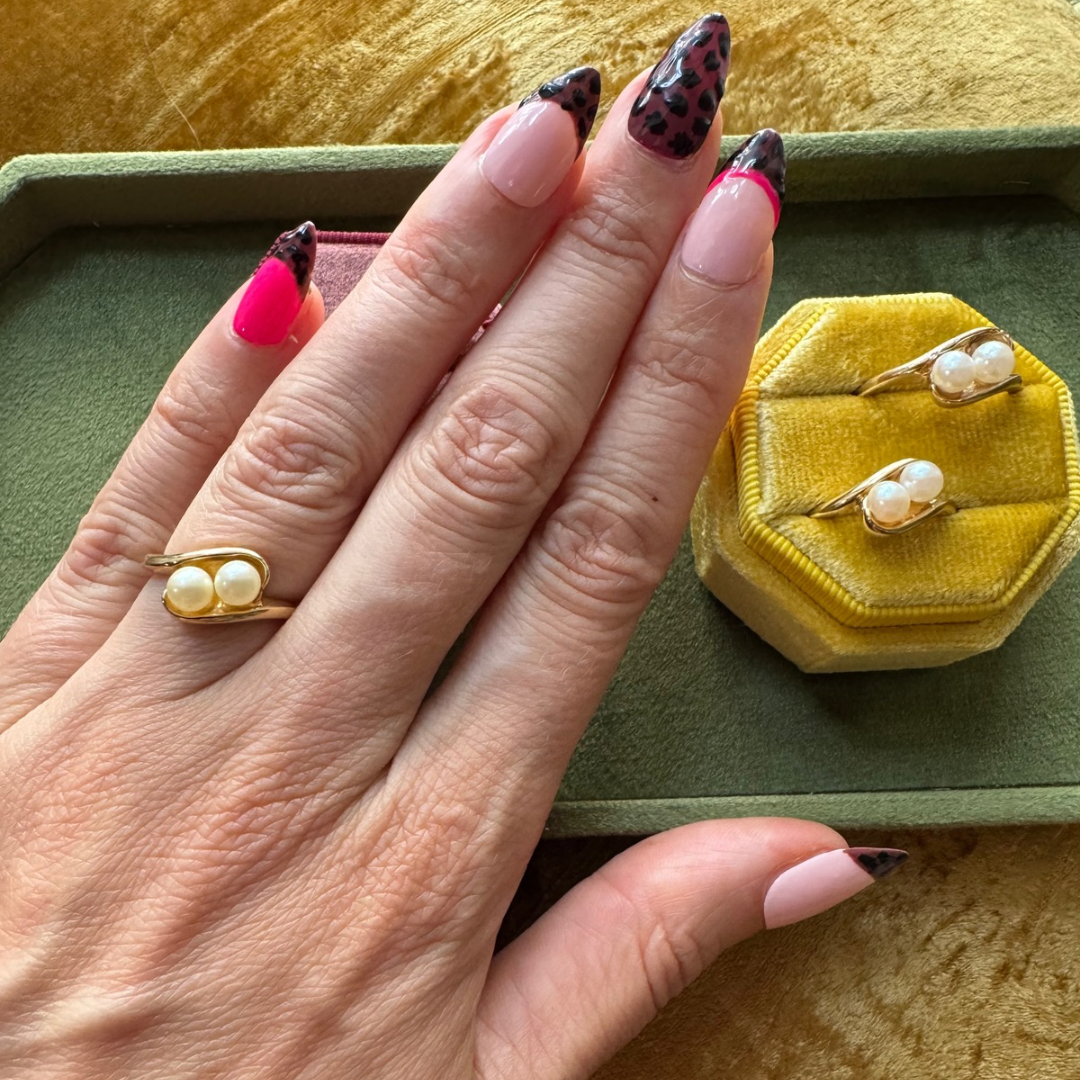 Vintage Two Pearls Ring