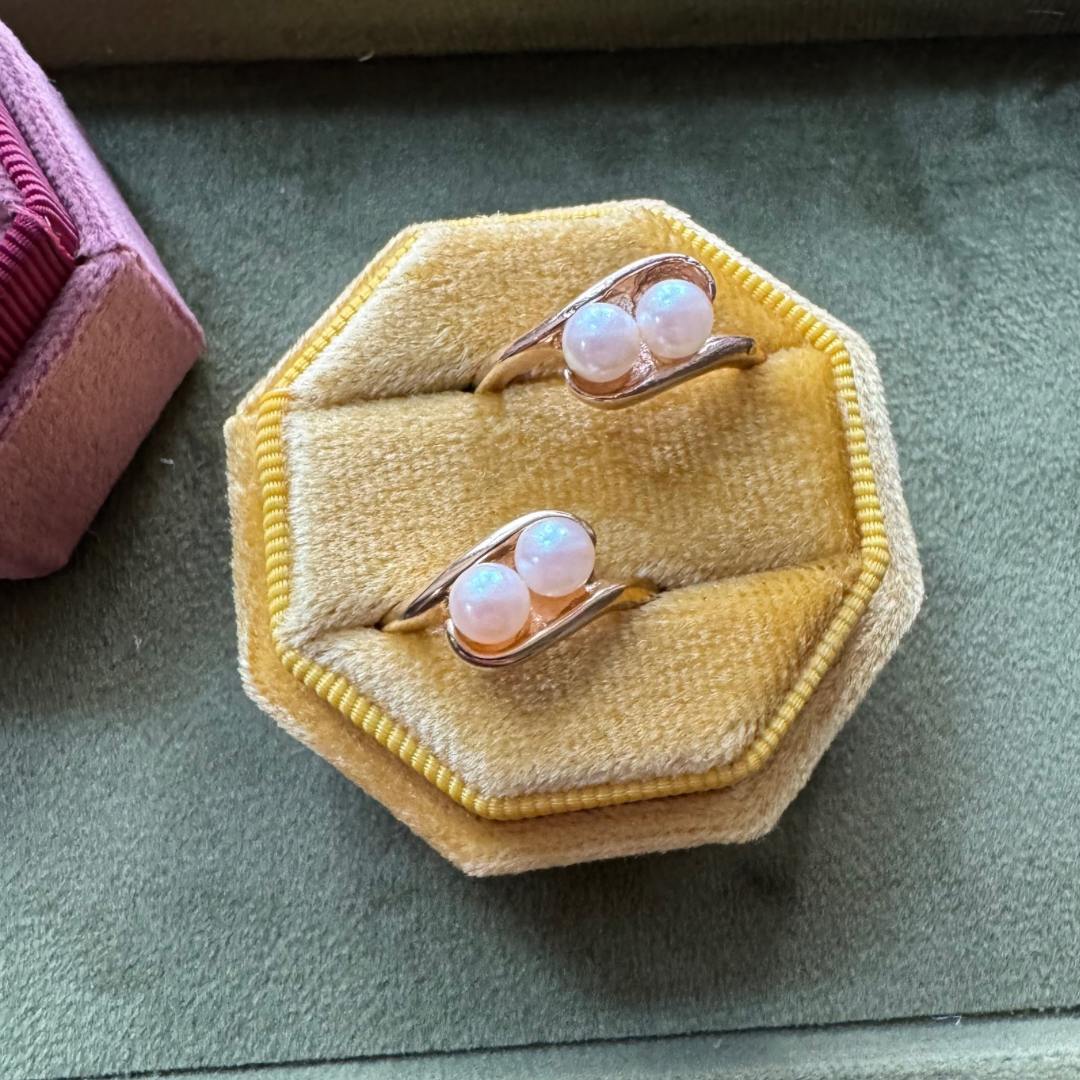 Vintage Two Pearls Ring