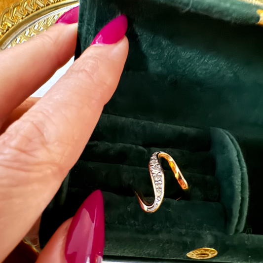Vintage Wave Ring
