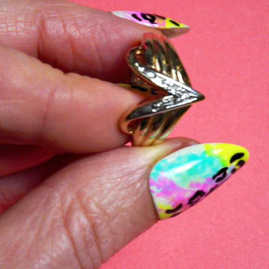 Vintage Chevron Ring (thick band)