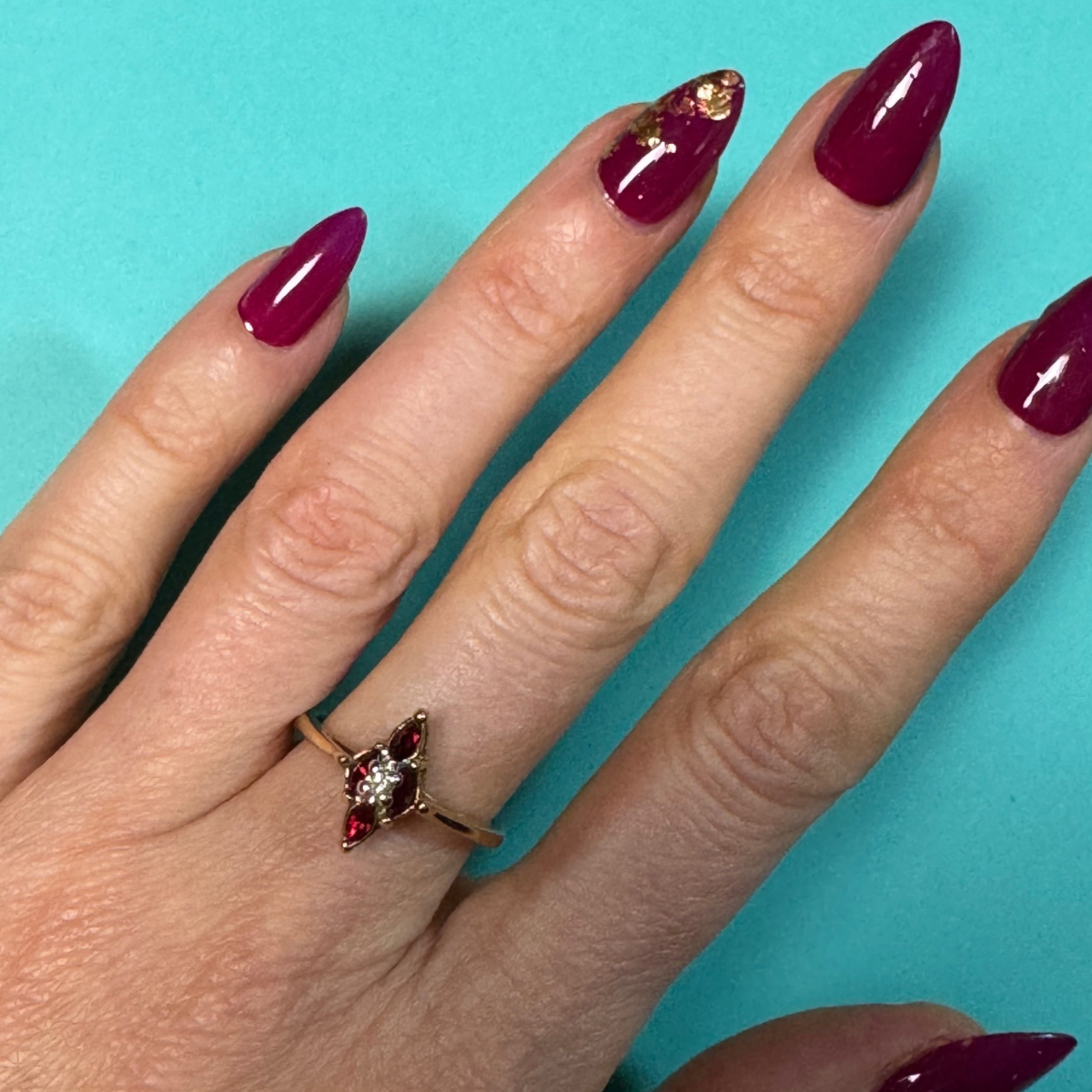 Ruby-red flower Vintage Ring